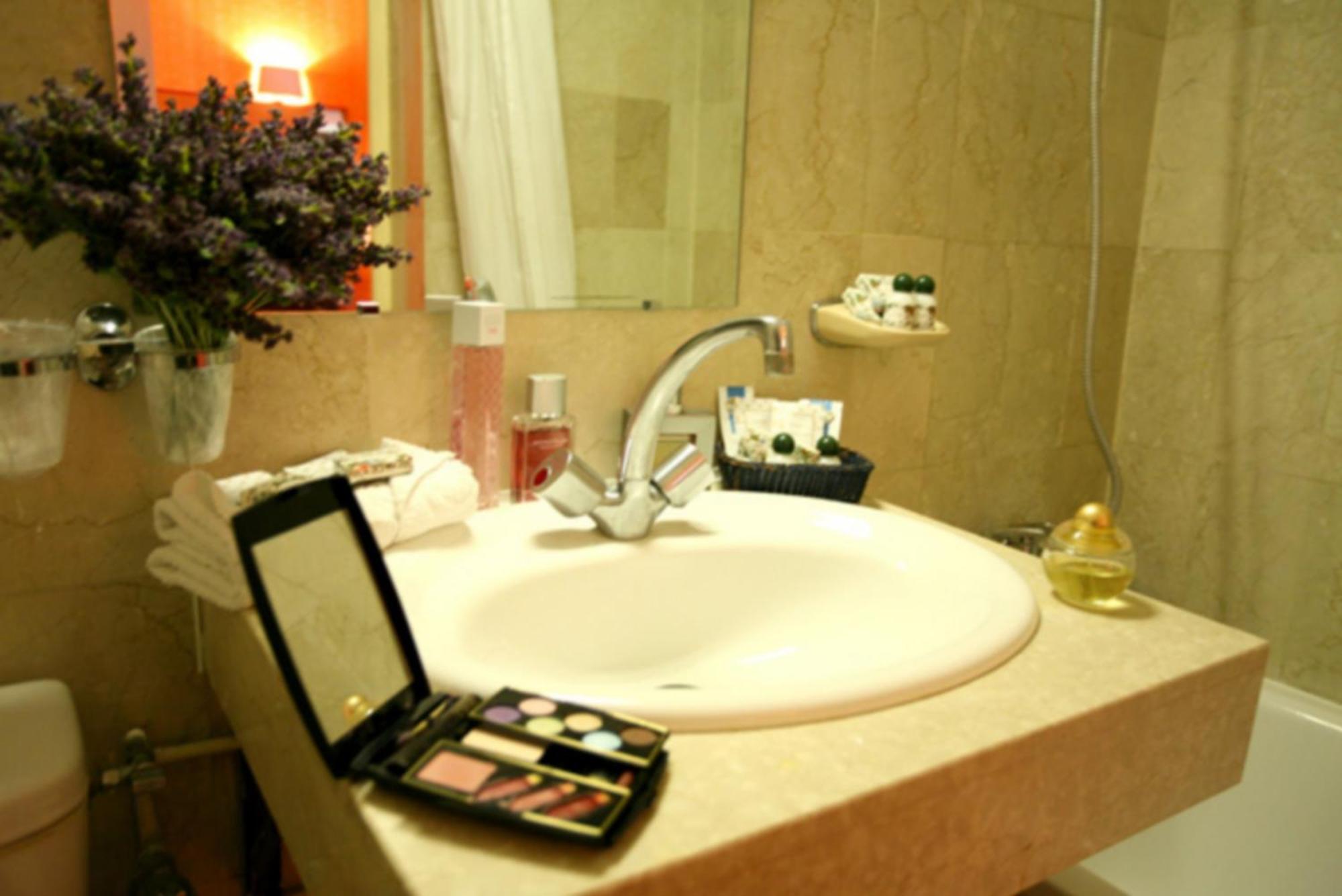 Hotel De L'Alma By Malone Paris Phòng bức ảnh